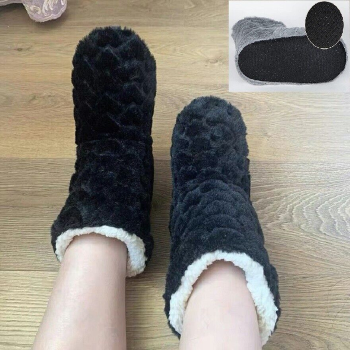 Cozy Winter Fleece Slipper Socks – Non-Slip Fluffy Floor Socks for Men & Women – Perfect Gift